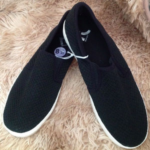 New Report Black Knit Mesh Slip on Shoes